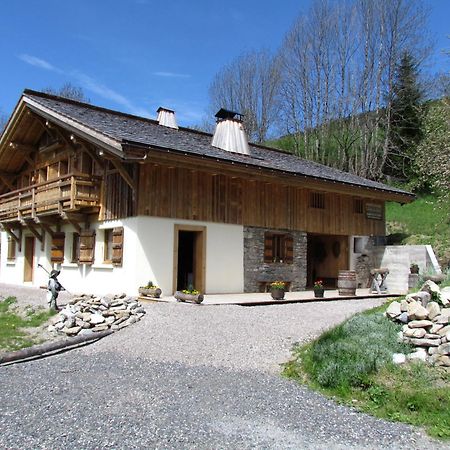 Chez La Fine Bed & Breakfast Les Gets Eksteriør bilde