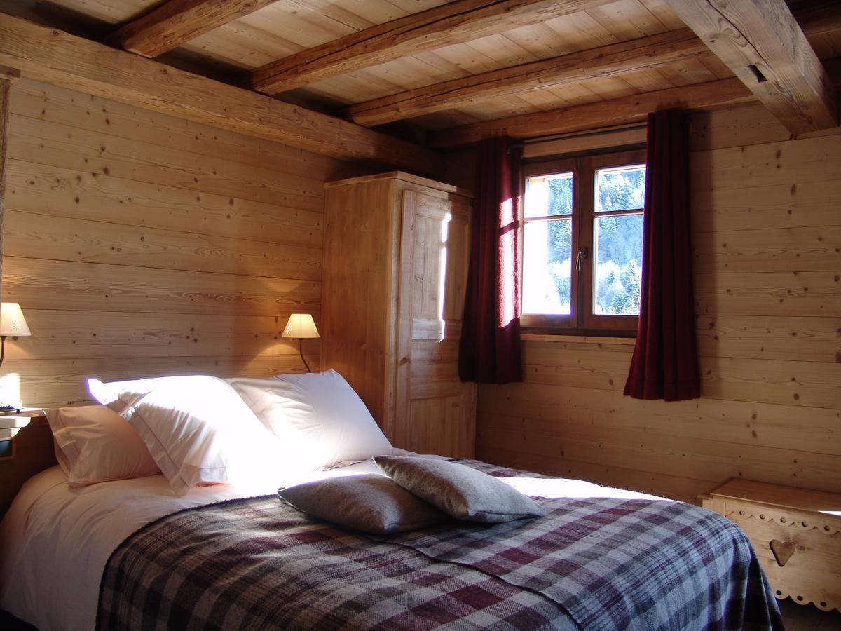 Chez La Fine Bed & Breakfast Les Gets Eksteriør bilde
